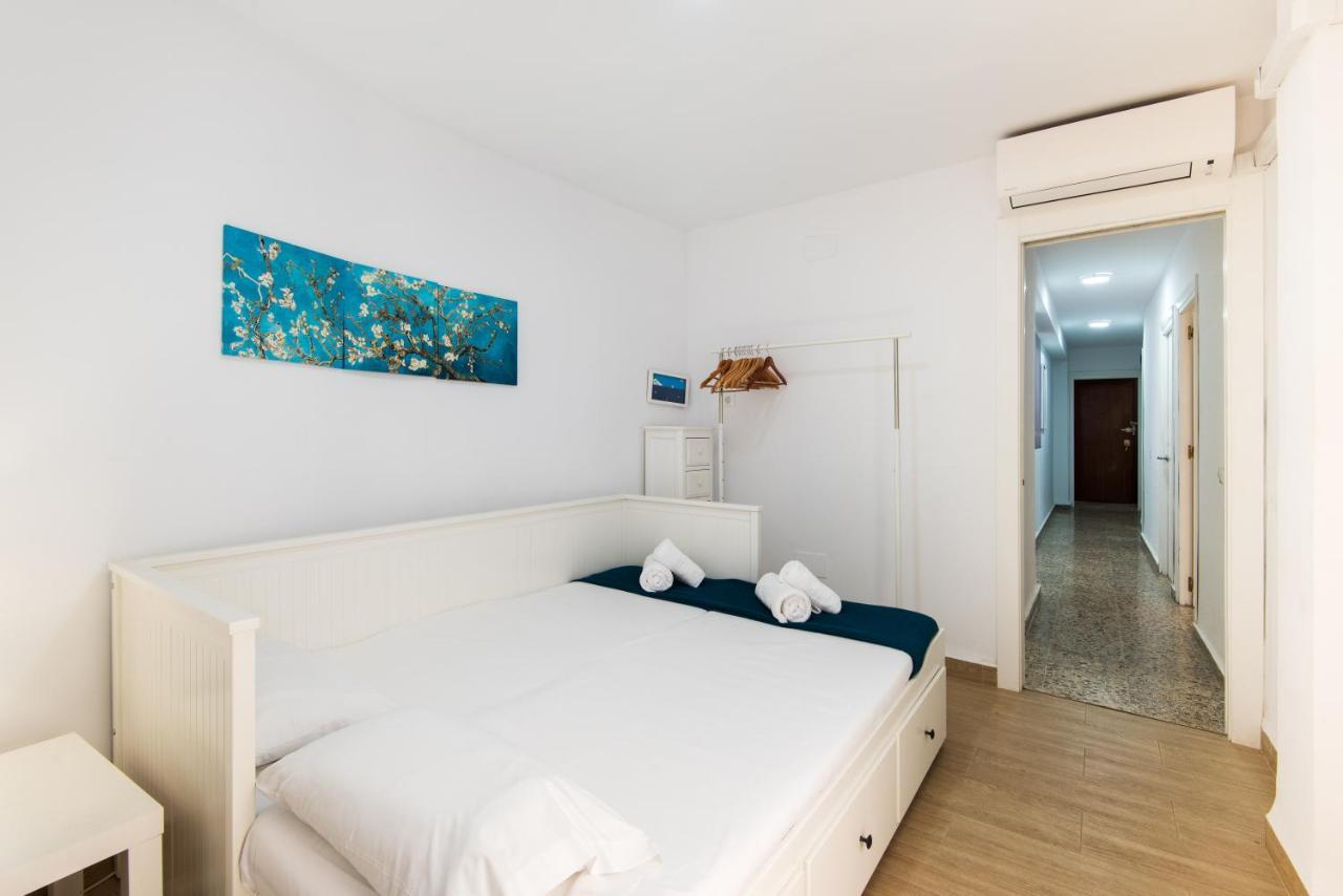 Picasso Center Apartment Malaga Luaran gambar